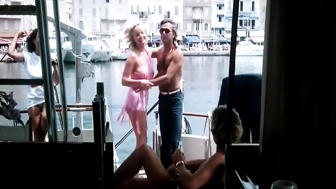 Vintage Fransk Porno: Varmen Fra Saint-Tropez